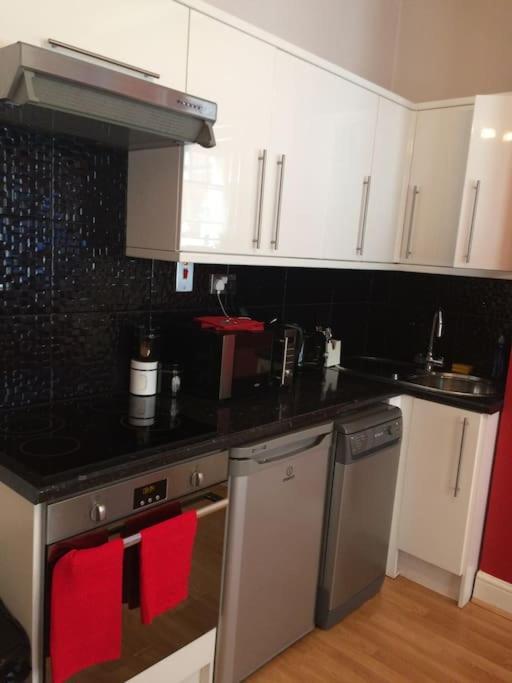 Cozy Flat, 5 Minute Walk To Oxford Circus Apartment London Luaran gambar
